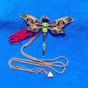 BJ Gorgeous dragonfly necklace